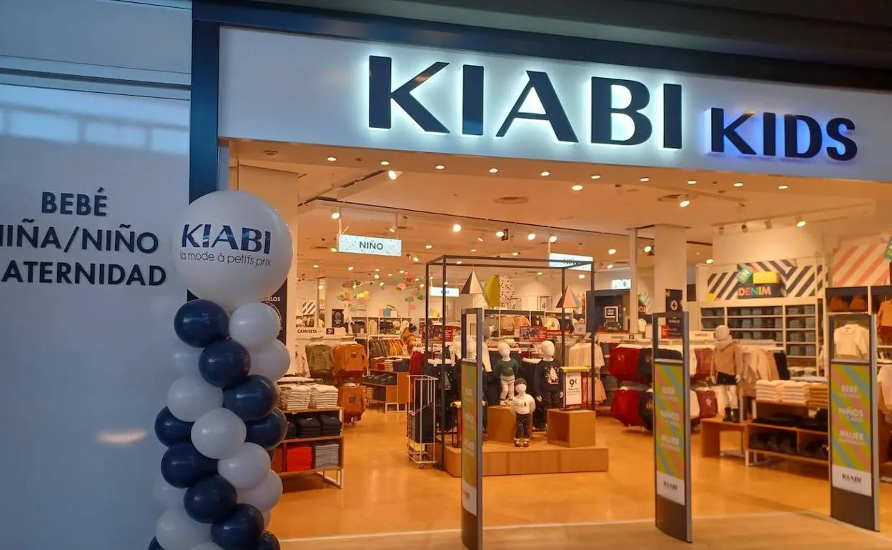 Abre en M laga la primera tienda en Espa a de Kiabi Kids Diario Sur